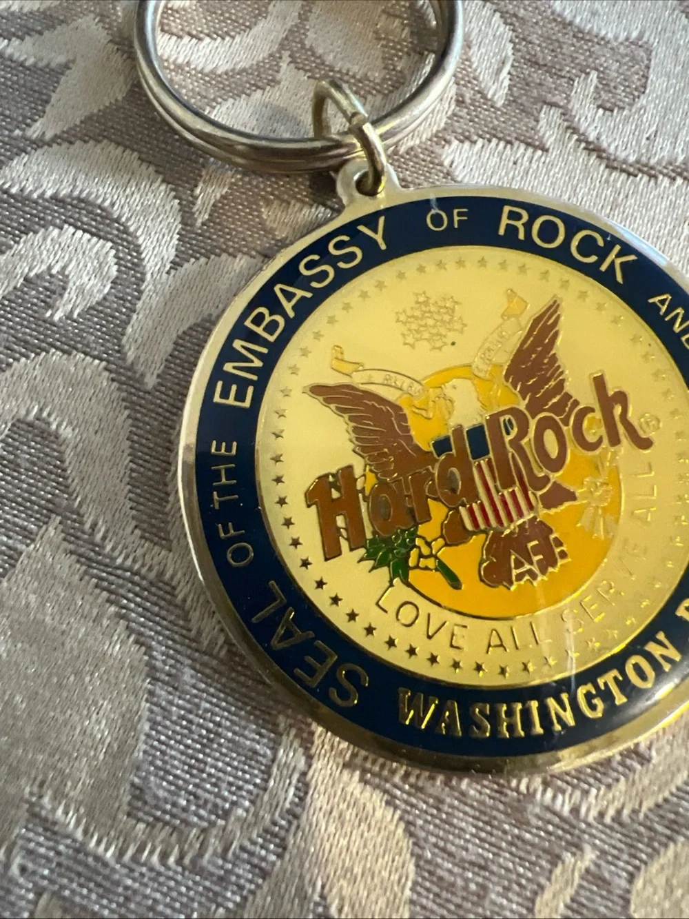 Hard Rock Cafe Seal of Embassy of Rock & Roll Washington DC Keychain